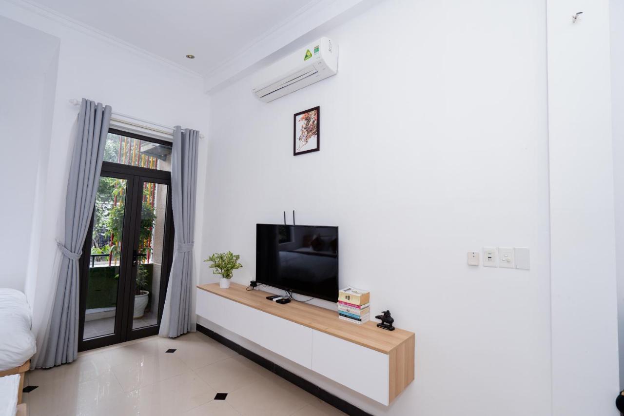 Shjmily House Bed and Breakfast Da Nang Exteriör bild